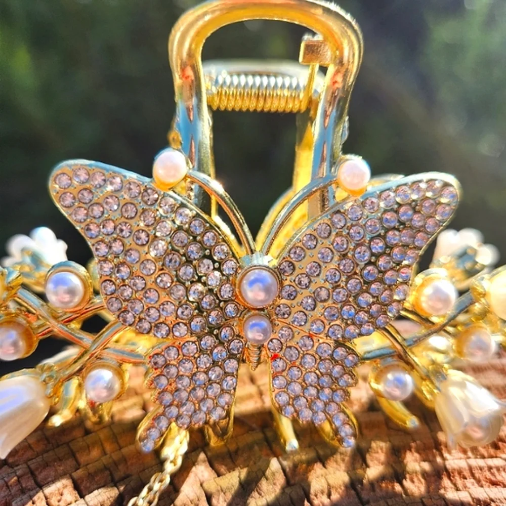 Gold Tone Rhinestone Butterfly & Pearlescent Flower Hair Claw